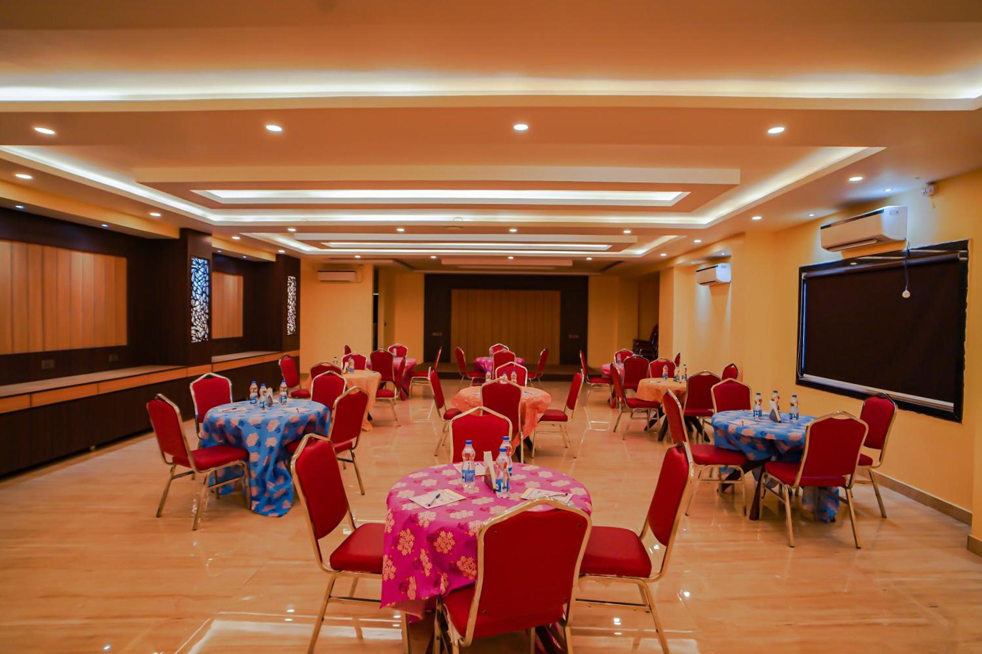 Prasant On Beach Resort !! Lift - Wifi -Restaurant-Parking Facilities-Newly Decorated Room !! Mandarmani Exterior photo